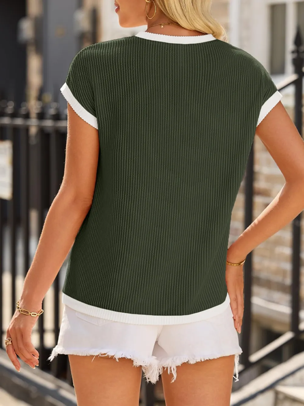 Contrast Trim Round Neck Short Sleeve T-Shirt, image 3