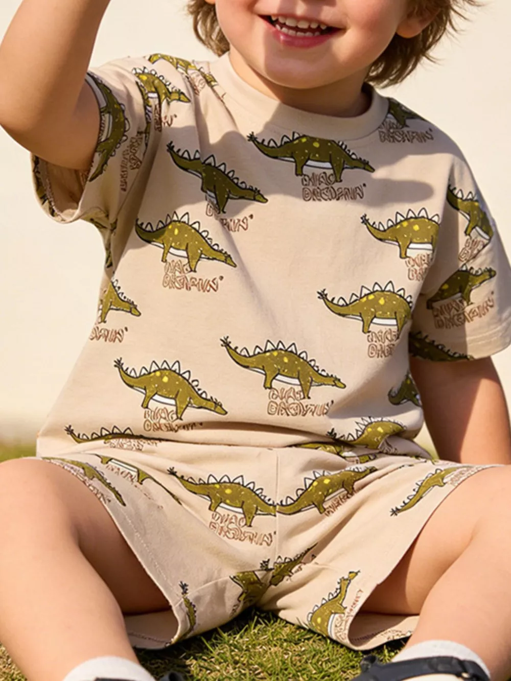 Children's Dinosaur Print Round Neck Tee and Shorts Set, image 2