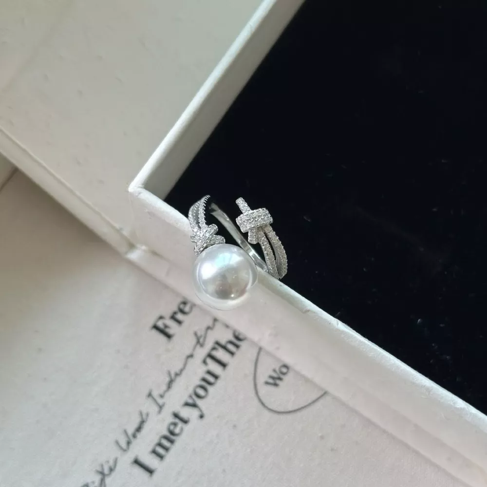 Pearl Zircon Bypass Ring, image 3