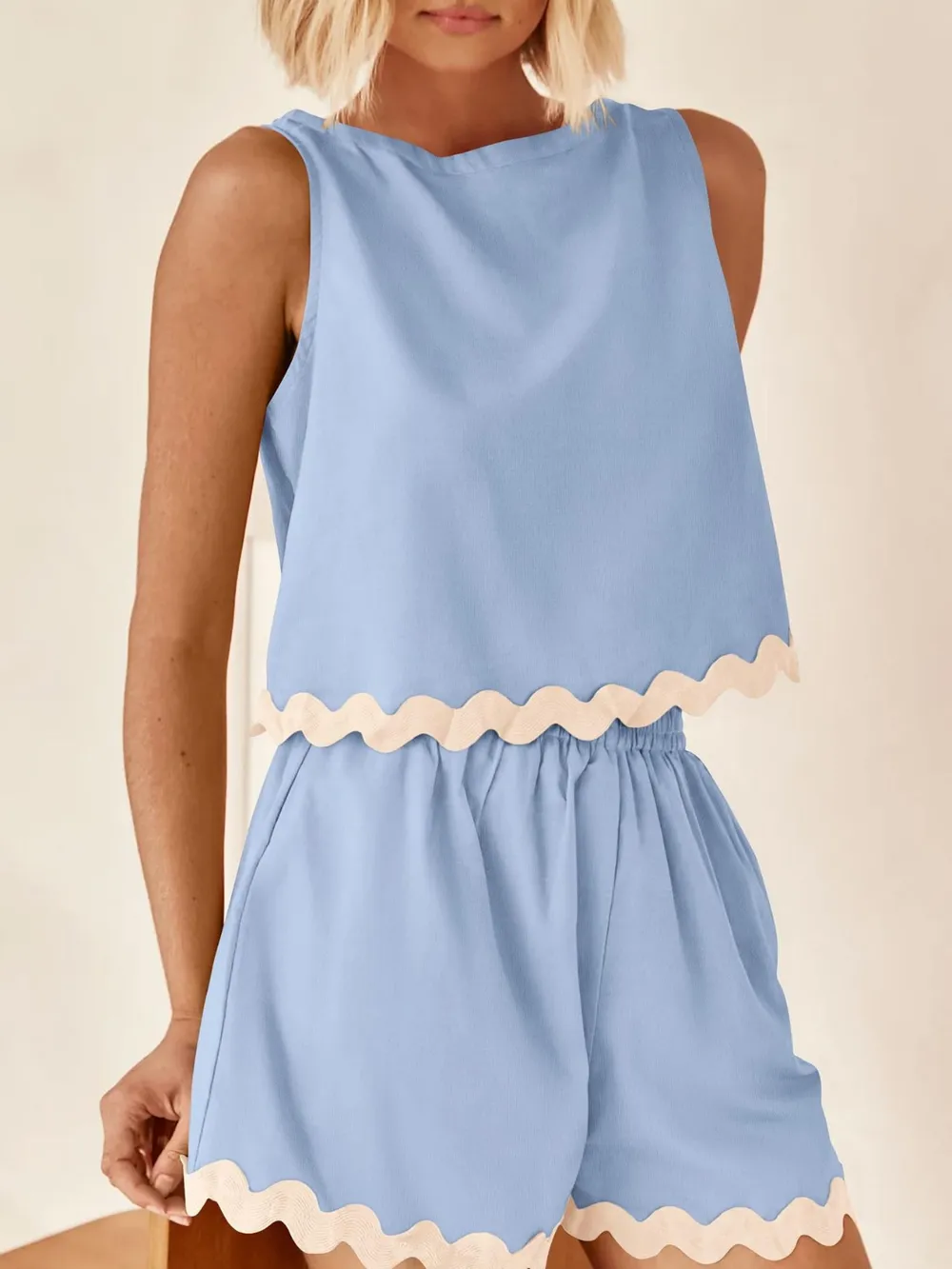 Contrast Trim Round Neck Top and Shorts Set, image 17