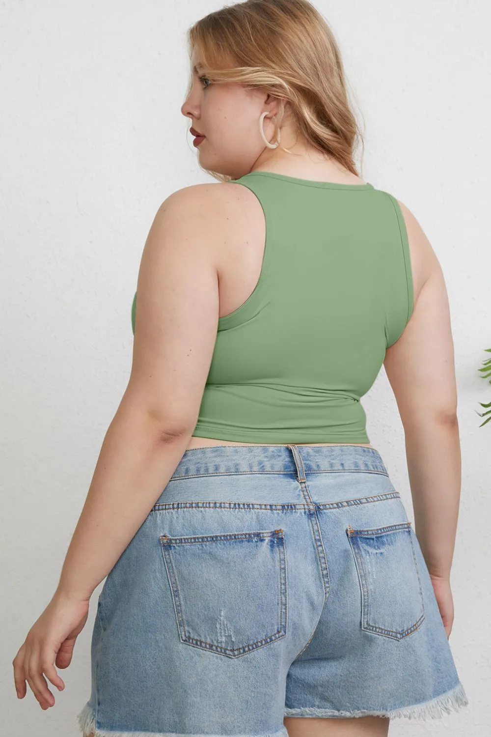 Full Size Round Neck Slim Tank, image 25