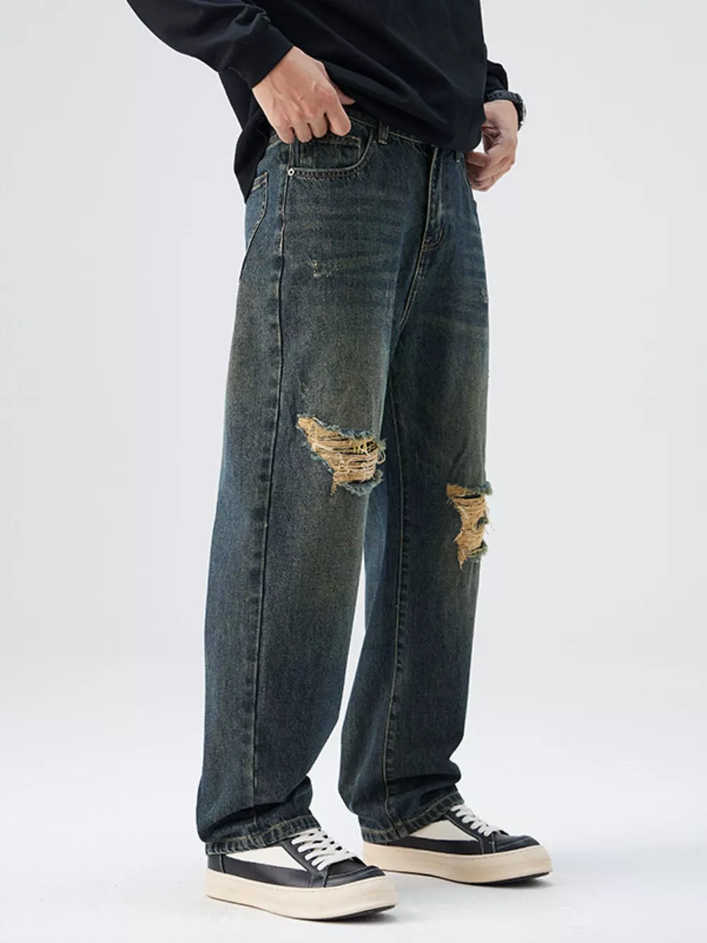 Men's Distressed Wide Leg Jeans, image 4
