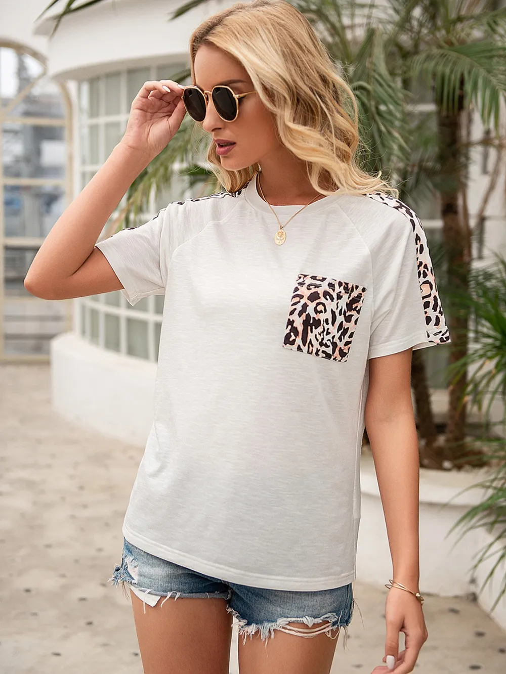 Pocketed Leopard Round Neck Short Sleeve T-Shirt, image 4