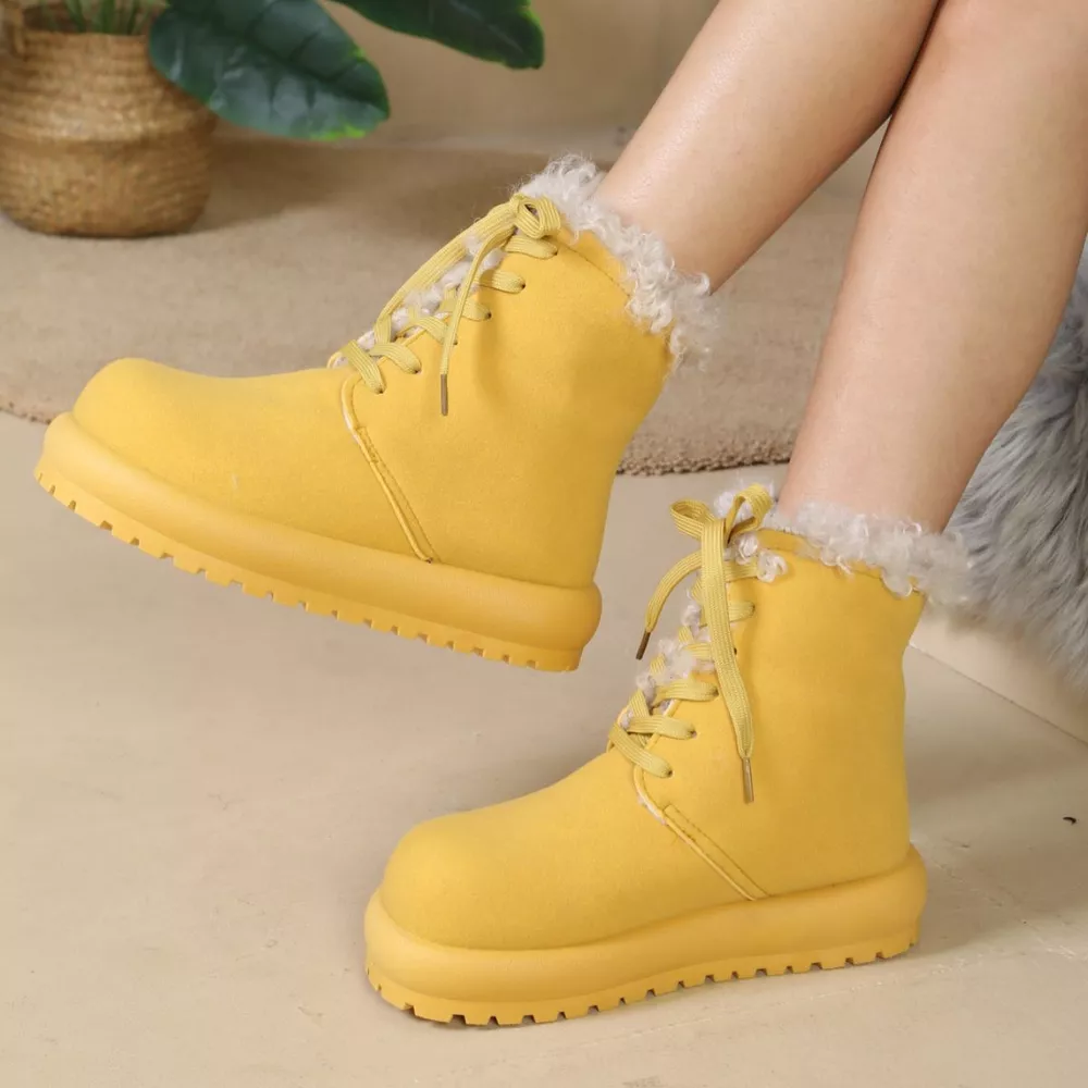 Round Toe Lace Up Boots