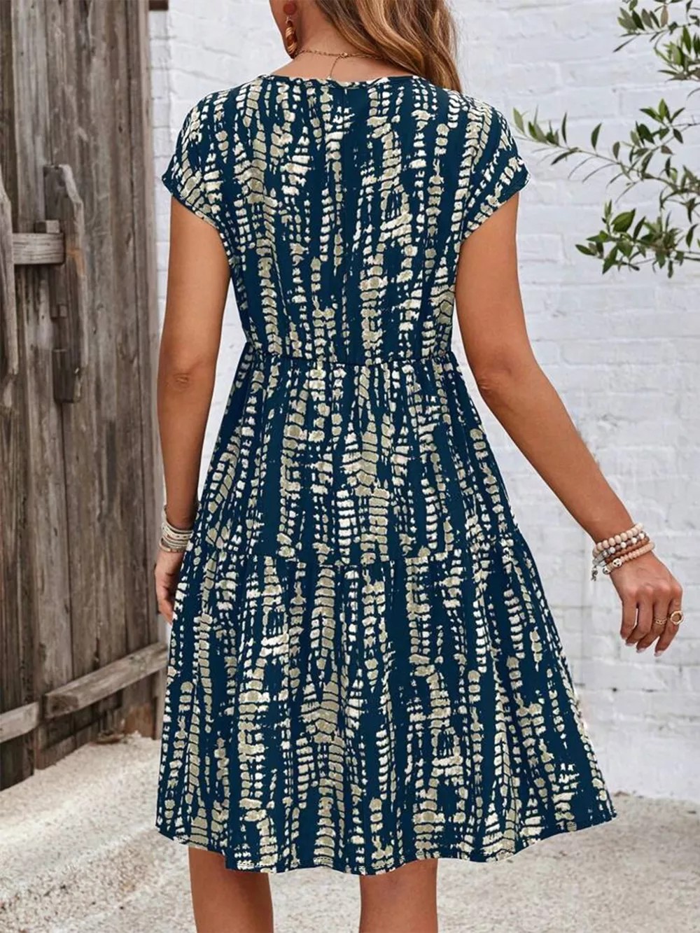 Plus Size Printed Long Sleeve Ruffle Hem Mini Dress, image 6
