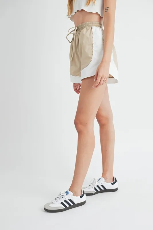 Drawstring Waist Contrast Trim Detail Shorts, image 6
