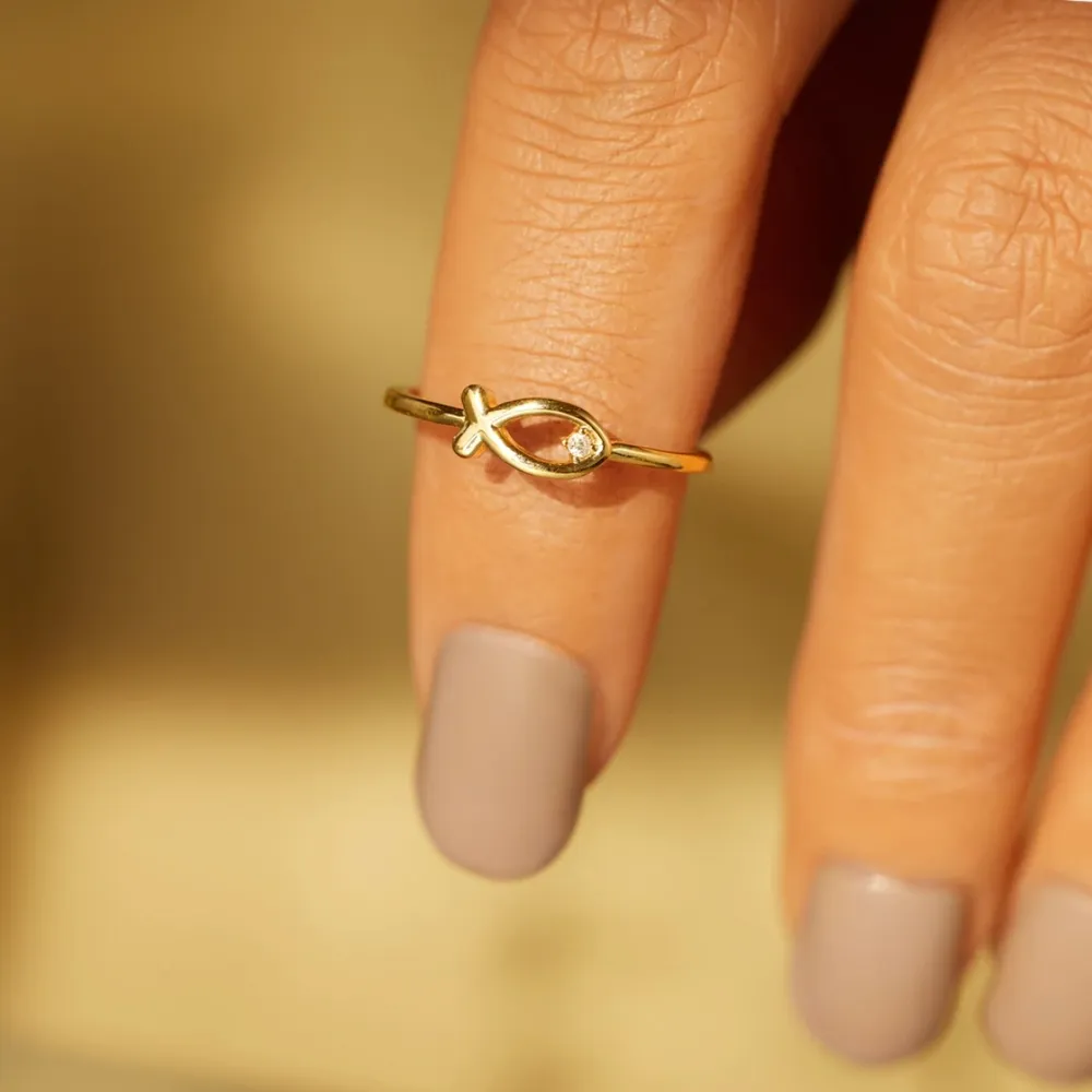 925 Sterling Silver Inlaid Zircon Fish Ring, image 2