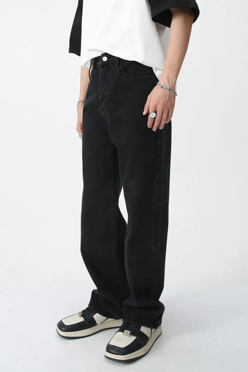 Baggy Jeans with Pockets, image 2