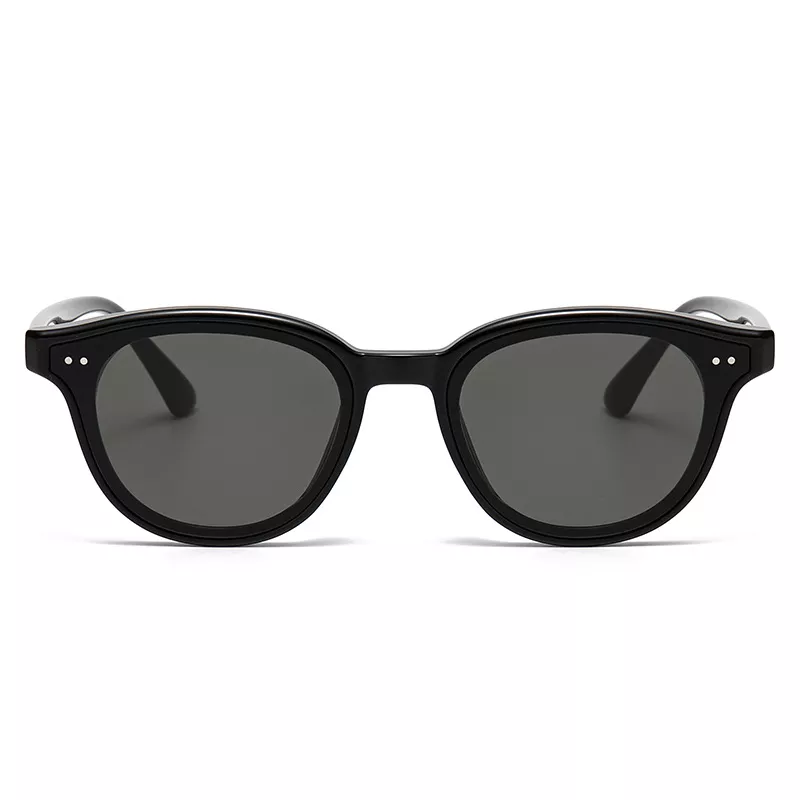 Classic UV Protection Sunglasses, image 2