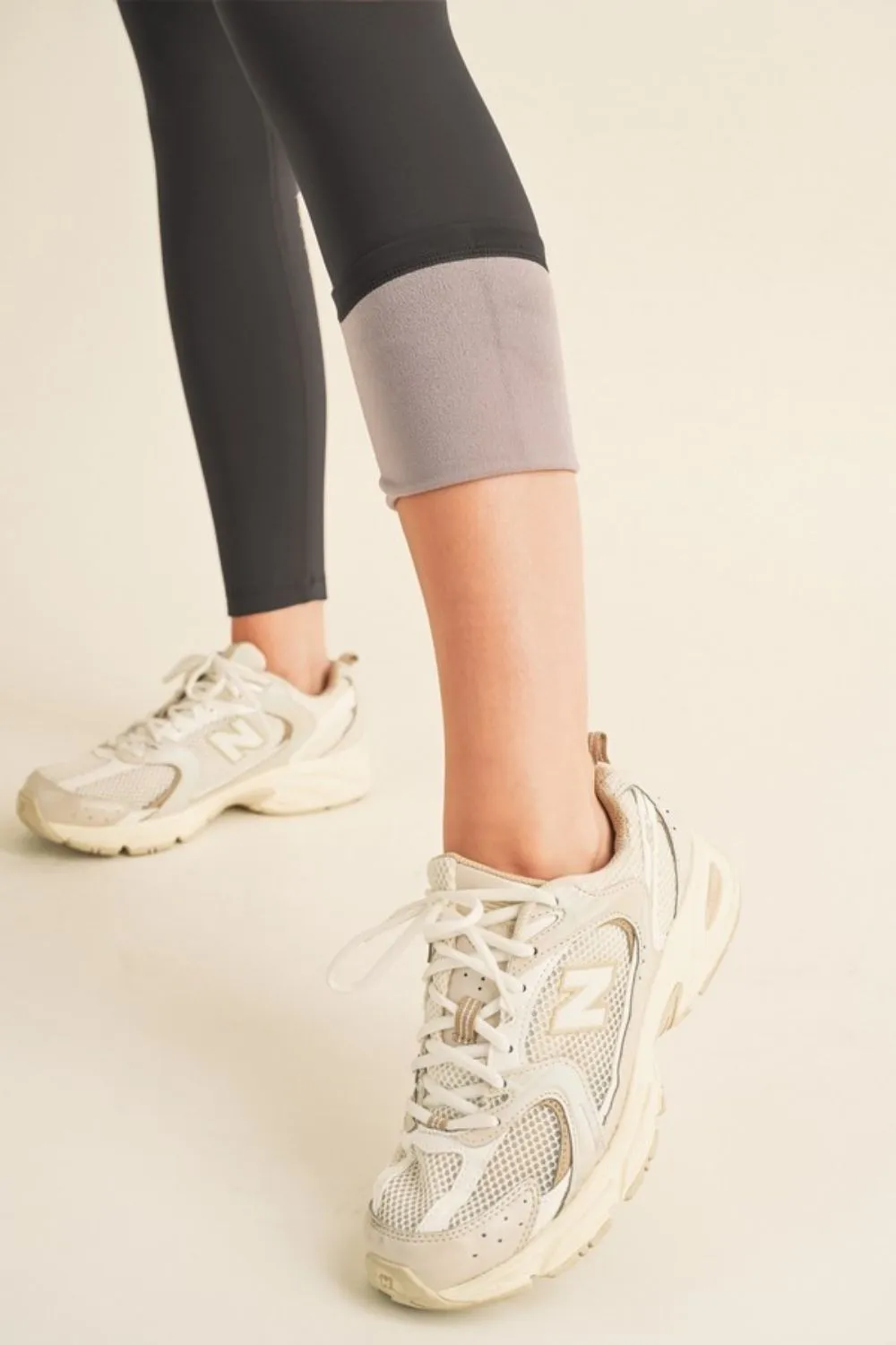 Full Size Fleece Lined High Waisted Leggings, image 5