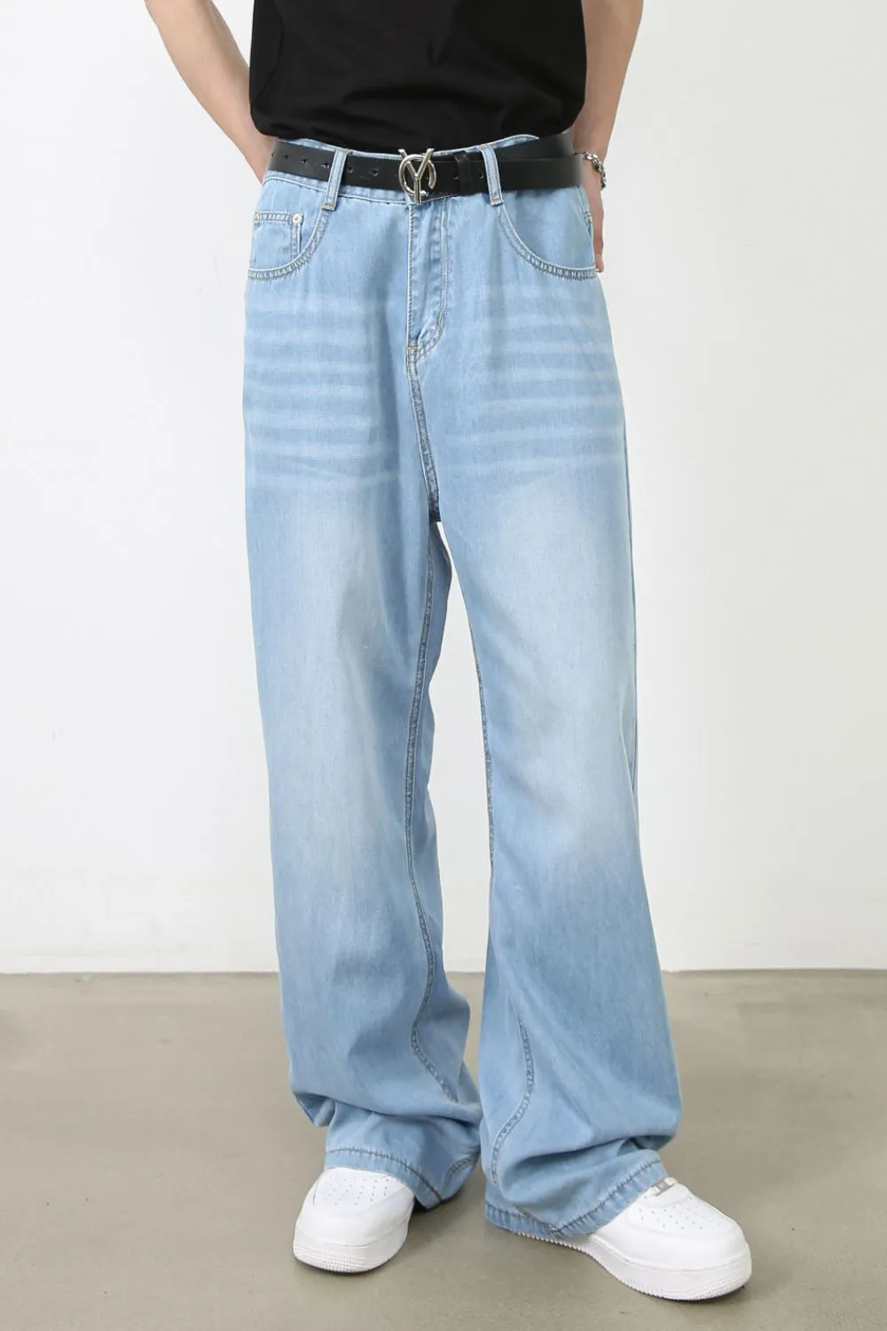 Men's Wide Leg Jeans with Pockets, image 2