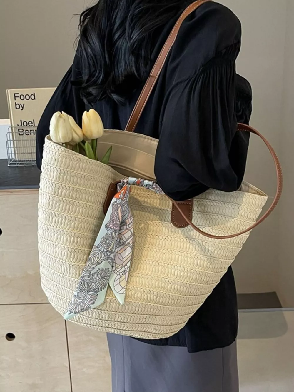 Woven Straw Shoulder Bag, image 3