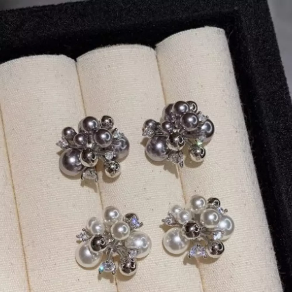 Pearl Cluster Stud Earrings, image 4