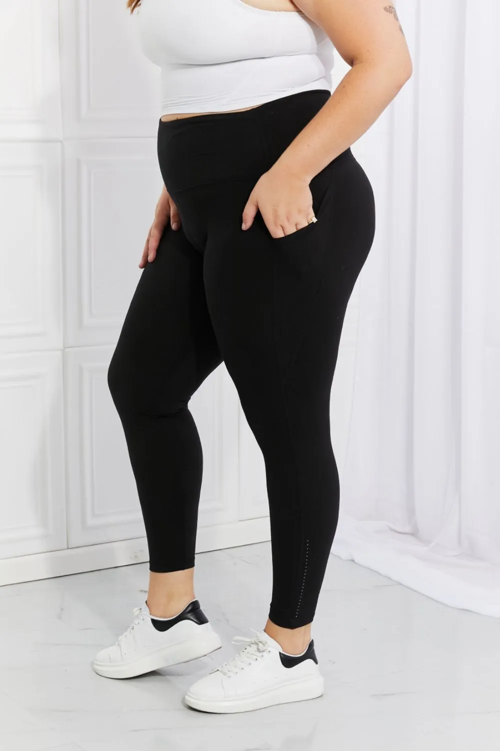Full Size Strengthen and Lengthen Reflective Dot Active Leggings, image 9