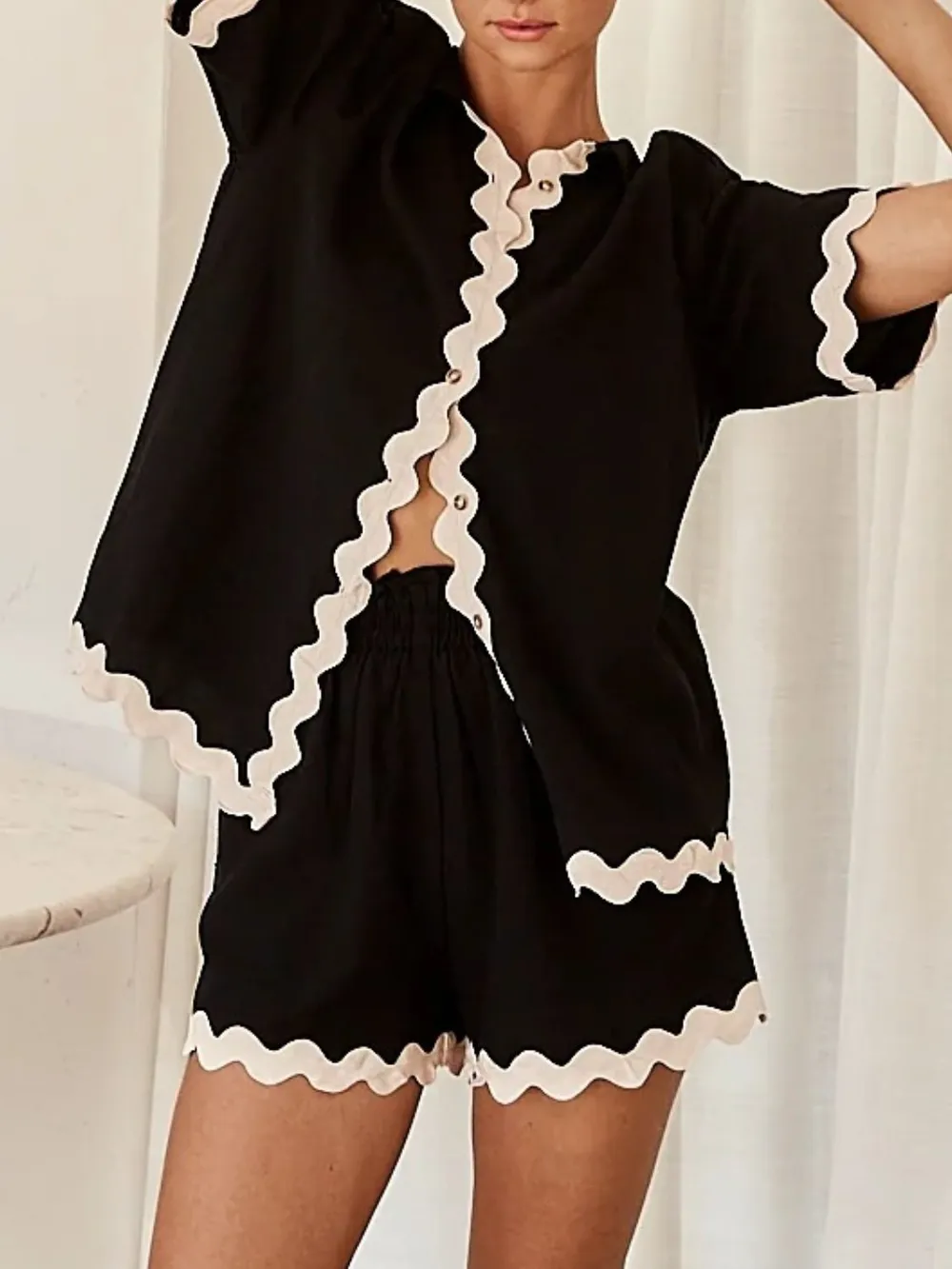 Contrast Trim Half Sleeve Top and Shorts Set, image 4