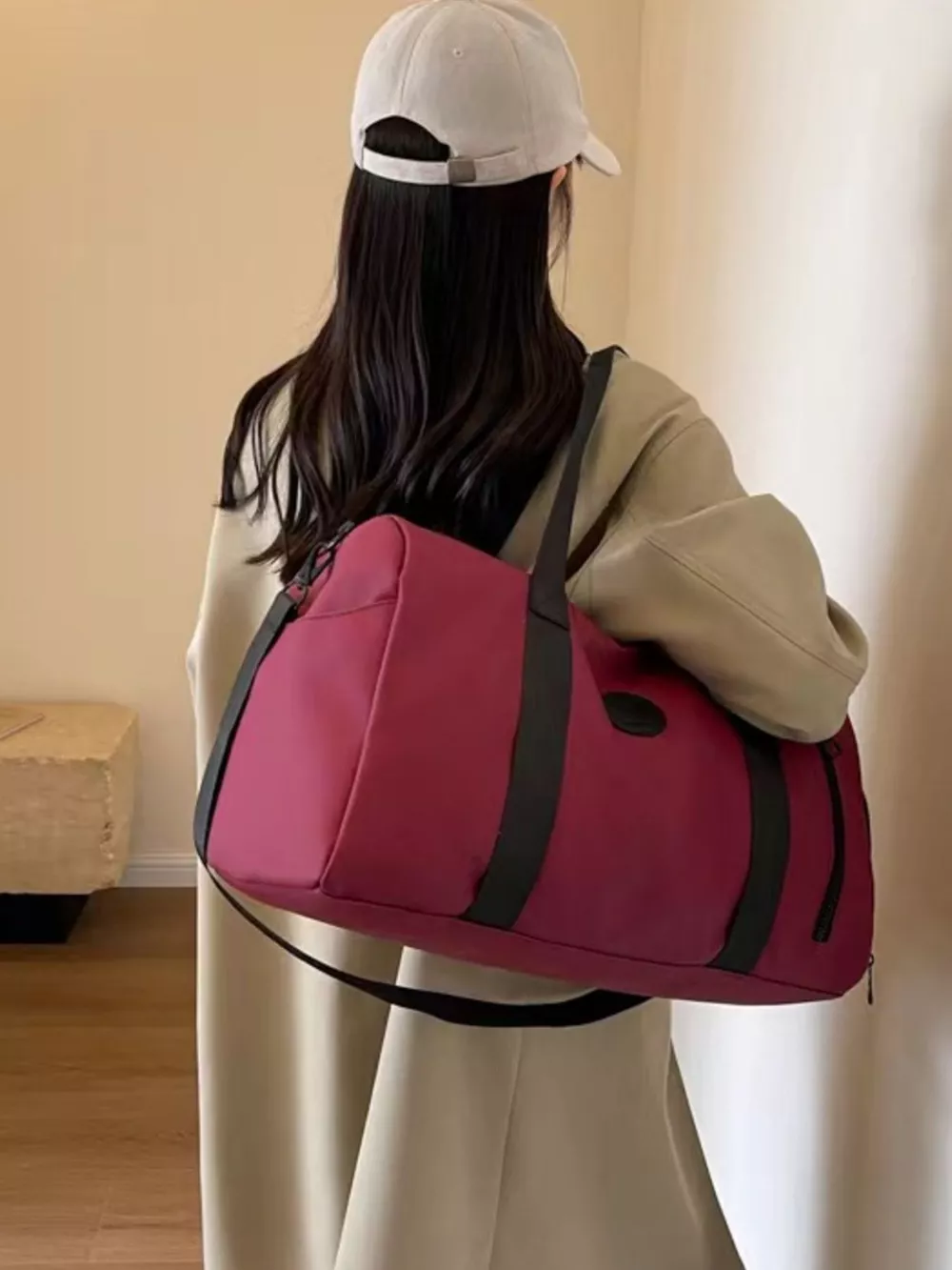 Adjustable Strap Travel Bag, image 9