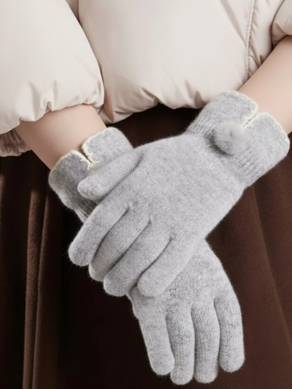 Pom-Pom Detail Gloves, image 3