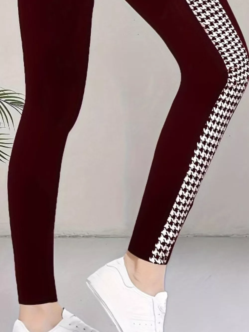 High-Waisted Side Houndstooth Active Leggings, image 9