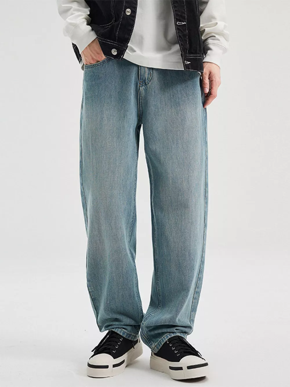 Men's Wash Relaxed Fit Jeans, image 5