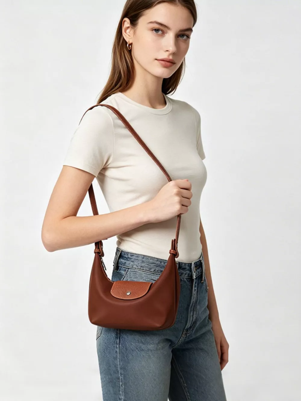 Minimalist Leather-Trimmed Shoulder Bag, image 4