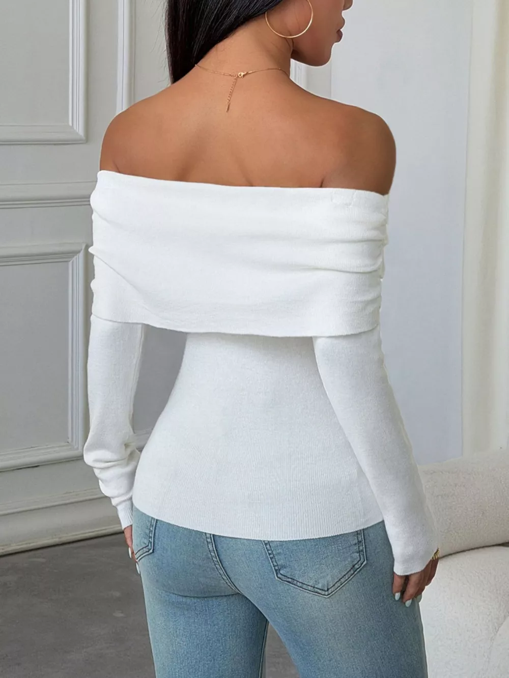 Elegant Off-Shoulder Slim-Fit Ribbed Knit Top, image 3