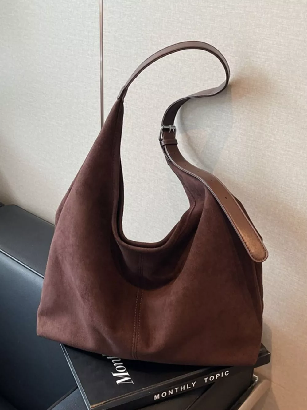 Lightweight Adjustable Strap Handbag, image 9