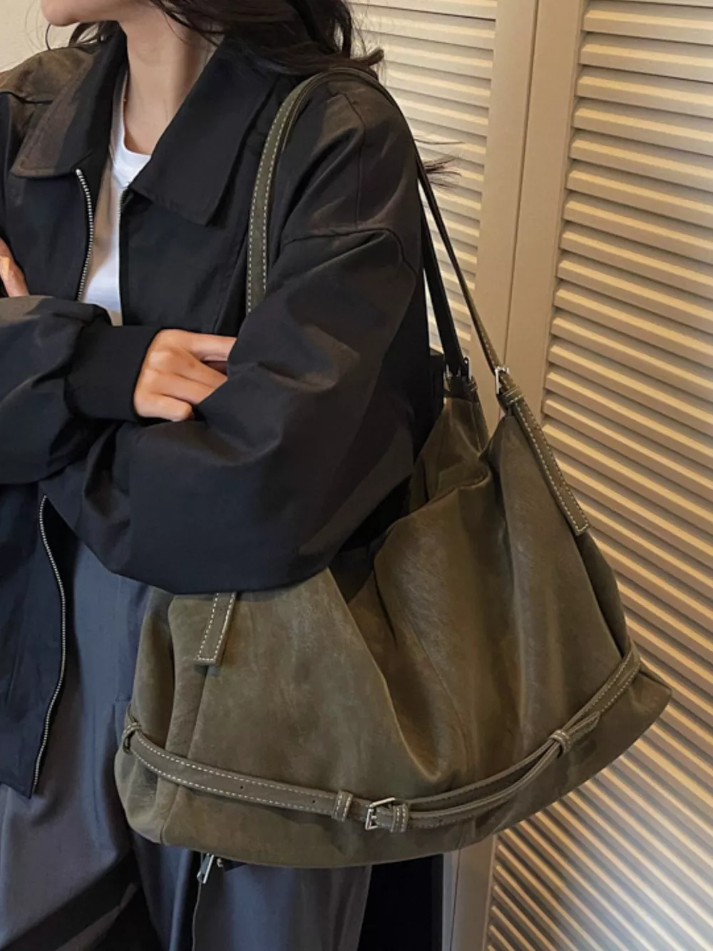 Adjustable Strap Suede Handbag, image 4