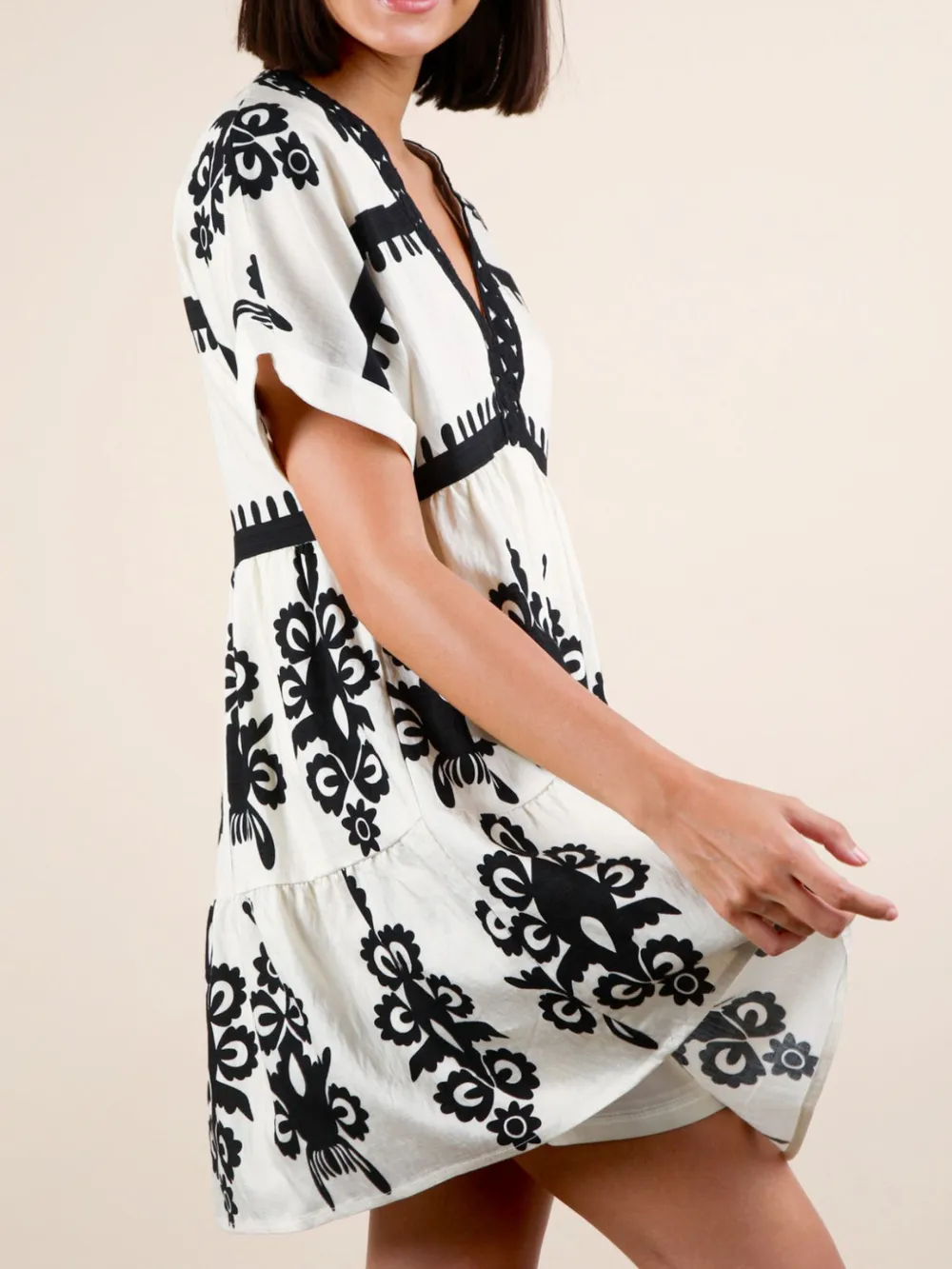 Printed V-Neck Short Sleeve Mini Dress, image 4