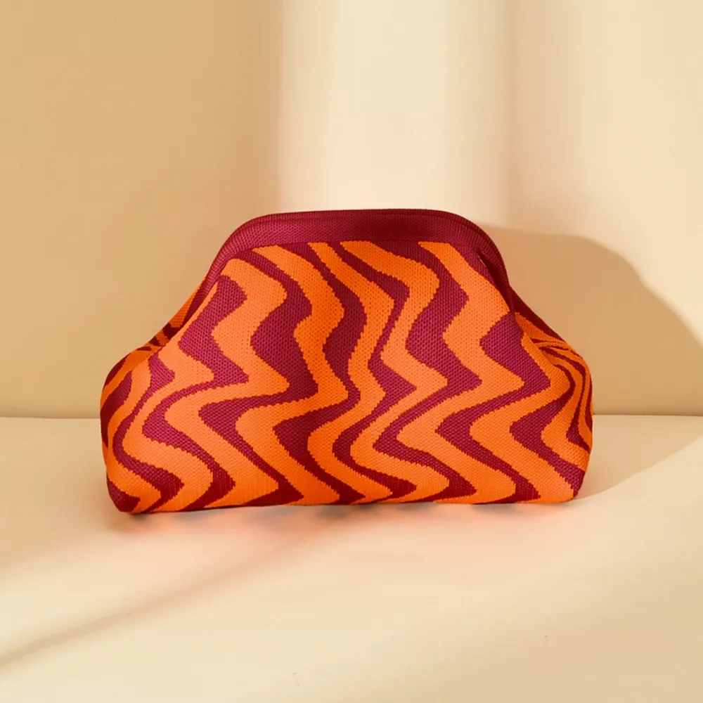 Portable Contrast Knit Clutch, image 15