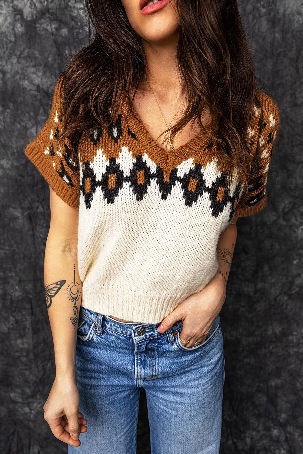 V Neck Short Sleeve Geometric Sweater, image 3