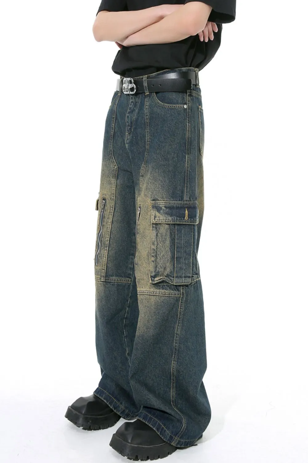 Mid Rise Jeans with Cargo Pockets, image 3