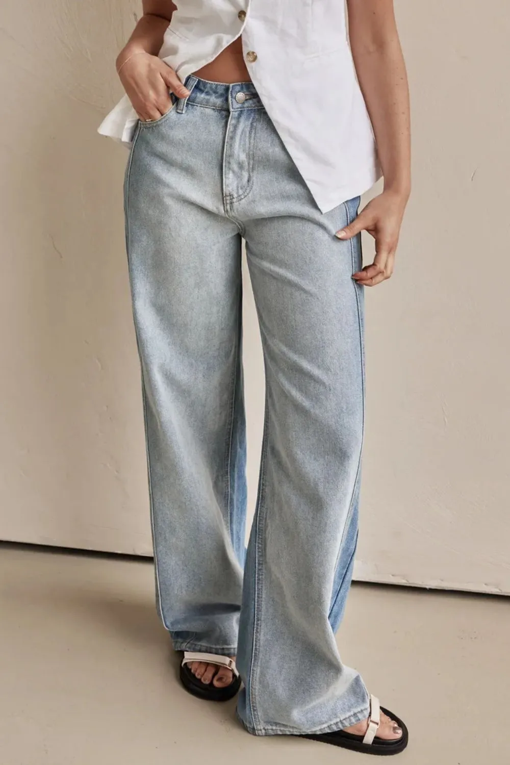 Contrast Straight Leg Jeans with Pockets, image 2