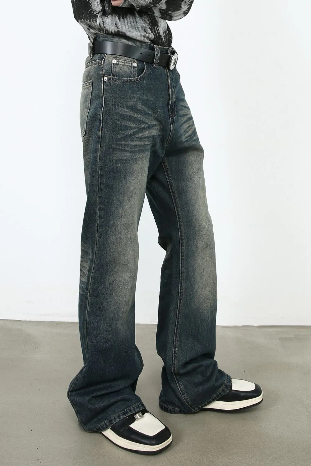 Men's Pocketed Bootcut Jeans, image 3