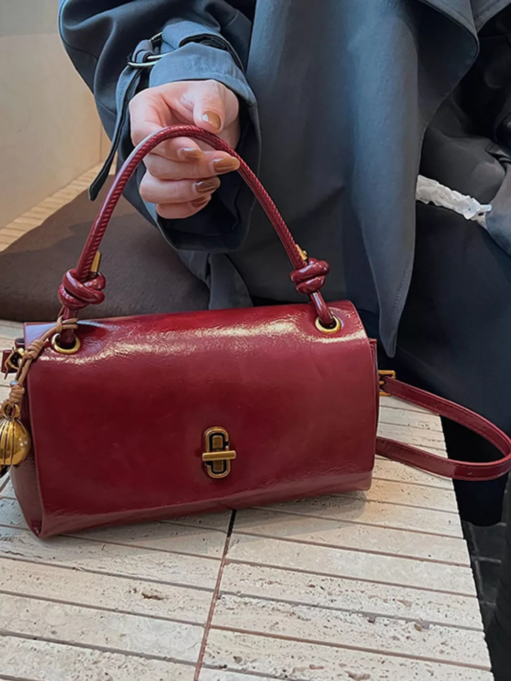 Chic PU Leather Crossbody Bag with Gold Accents, image 3