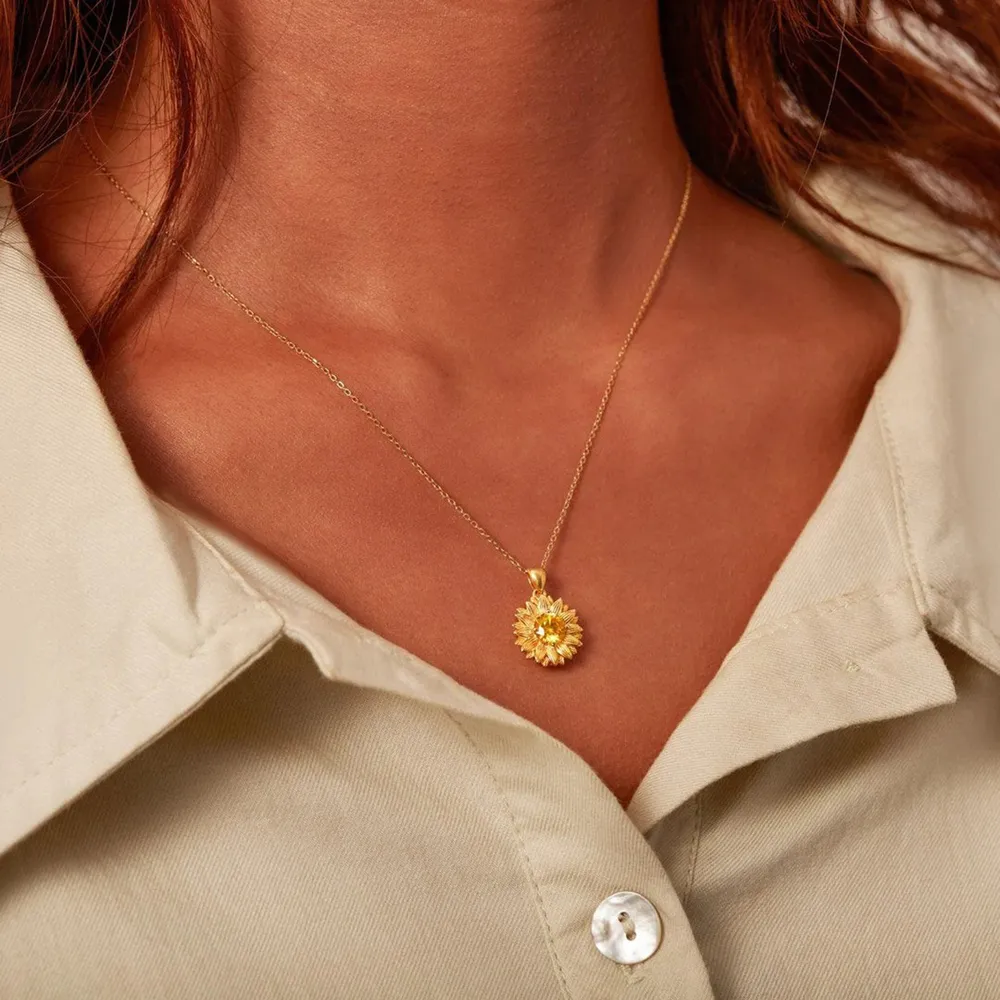 Sunflower Shape 18K Gold-Plated Pendant Necklace, image 4
