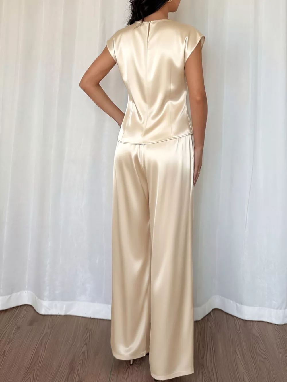Satin Twist-Front Top and Wide-Leg Pants Set, image 6