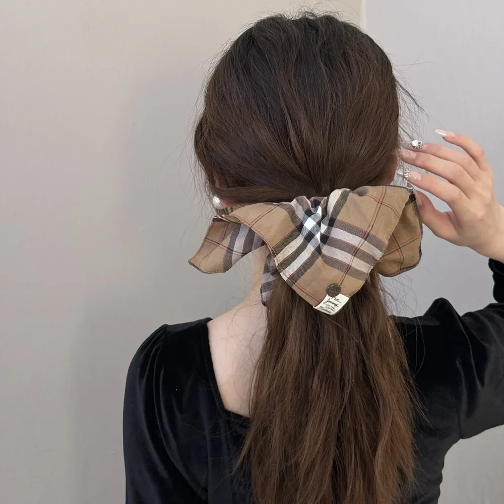 Contrast Plaid Elastic Hair Scrunchy, image 3