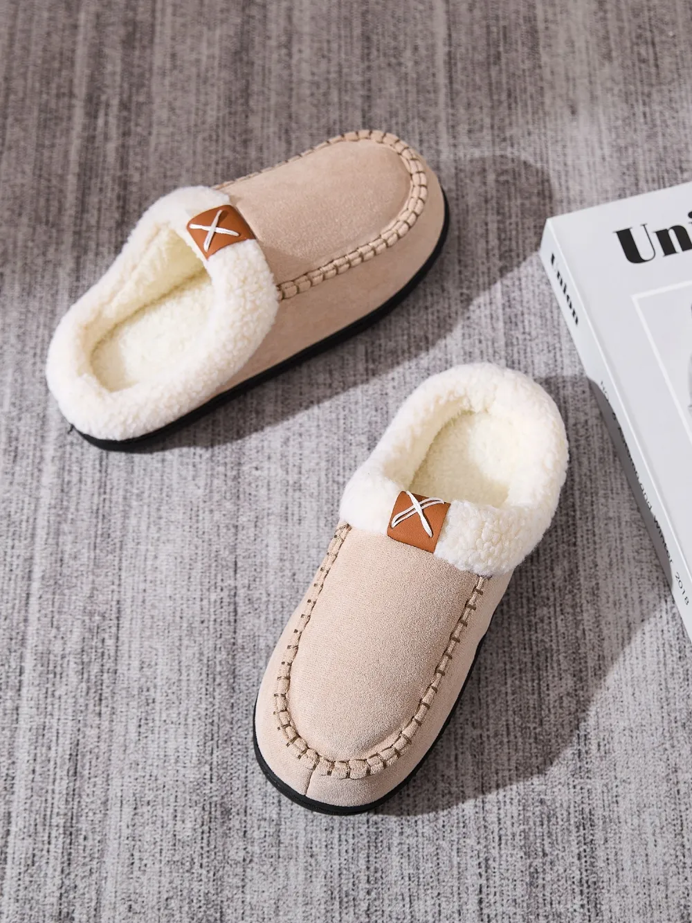 Contrast Round Toe Flat Slippers, image 18