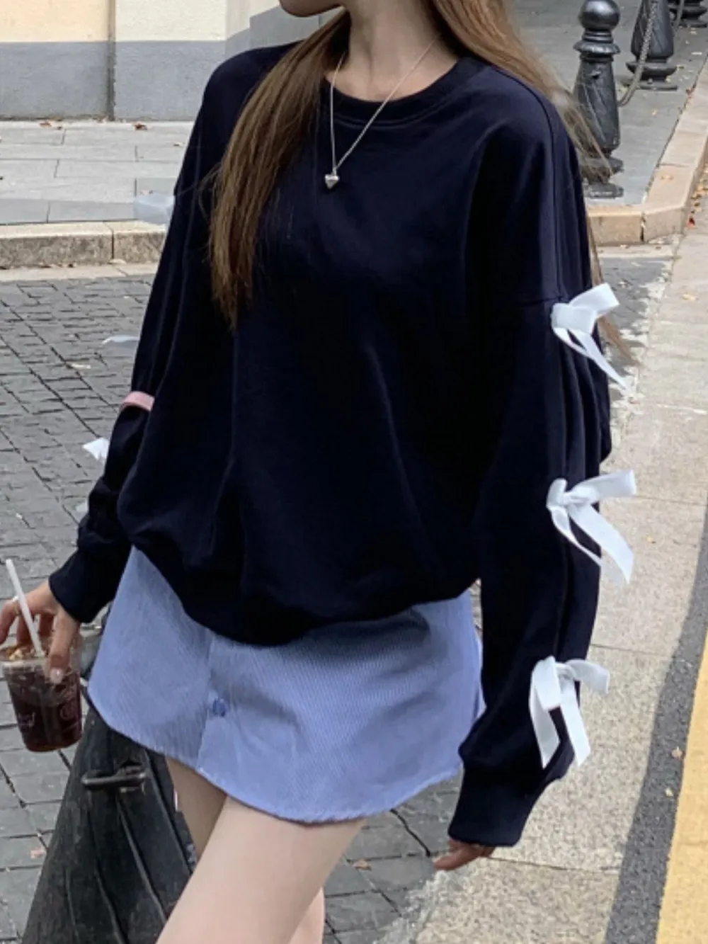 Bow-Detailed Sleeve Round Neck Sweatshirt, image 7
