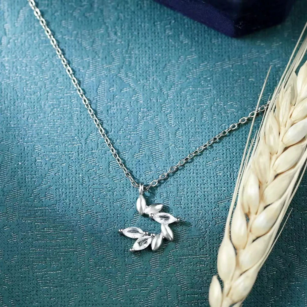925 Sterling Silver Zircon Leaf Pendant Necklace, image 5