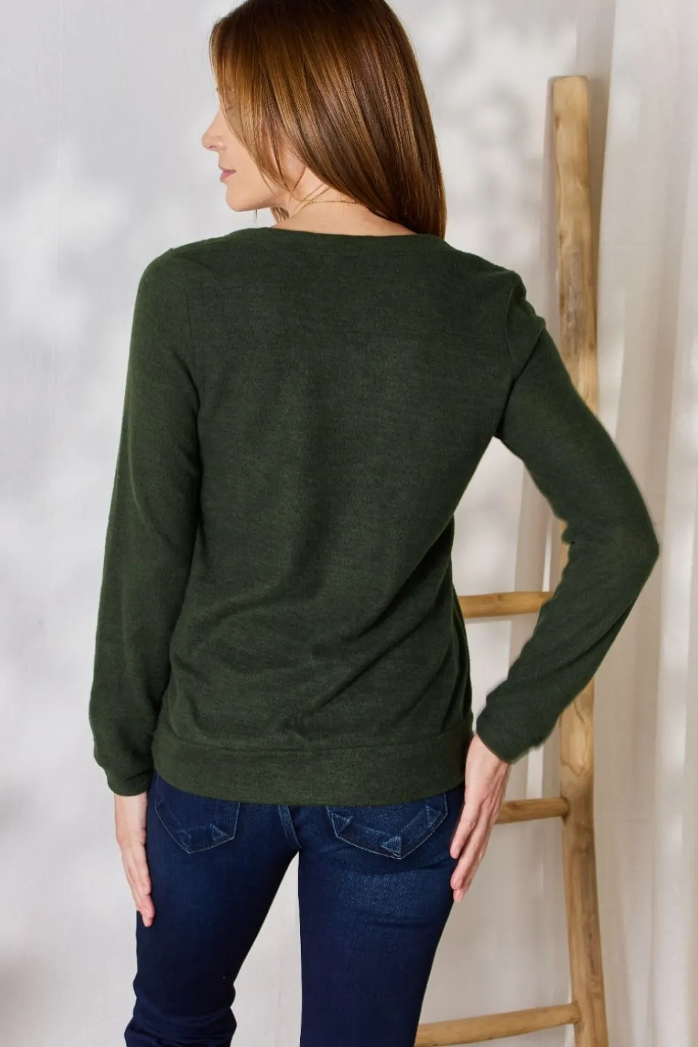Full Size Colorblock V-Neck Blouse, image 10
