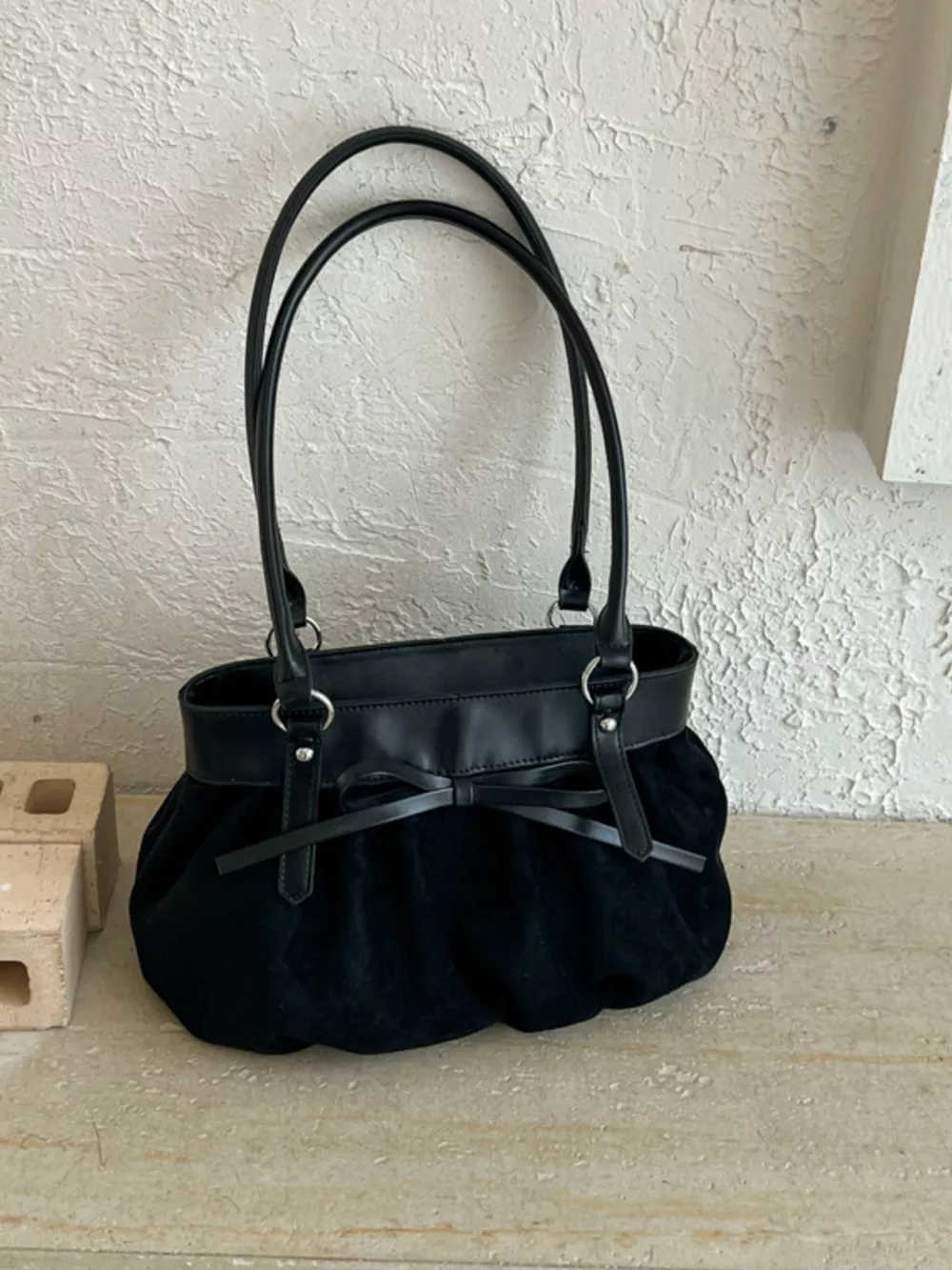 Bow-Decorated Ruched Shoulder Bag, image 3