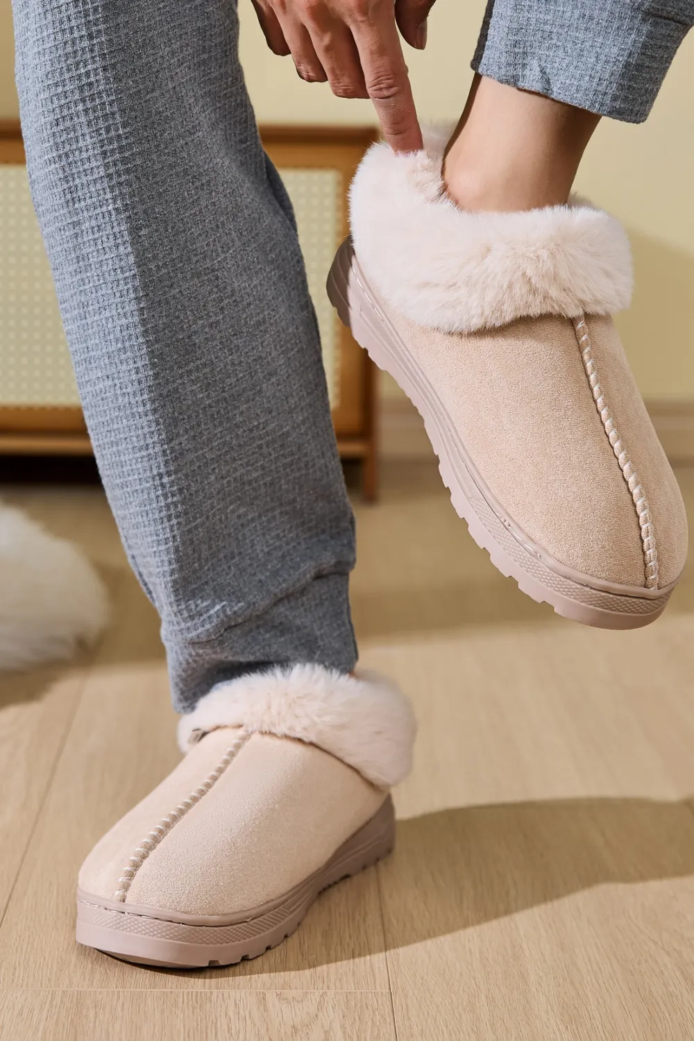 Faux Fur Round Toe Platform Slippers, image 15