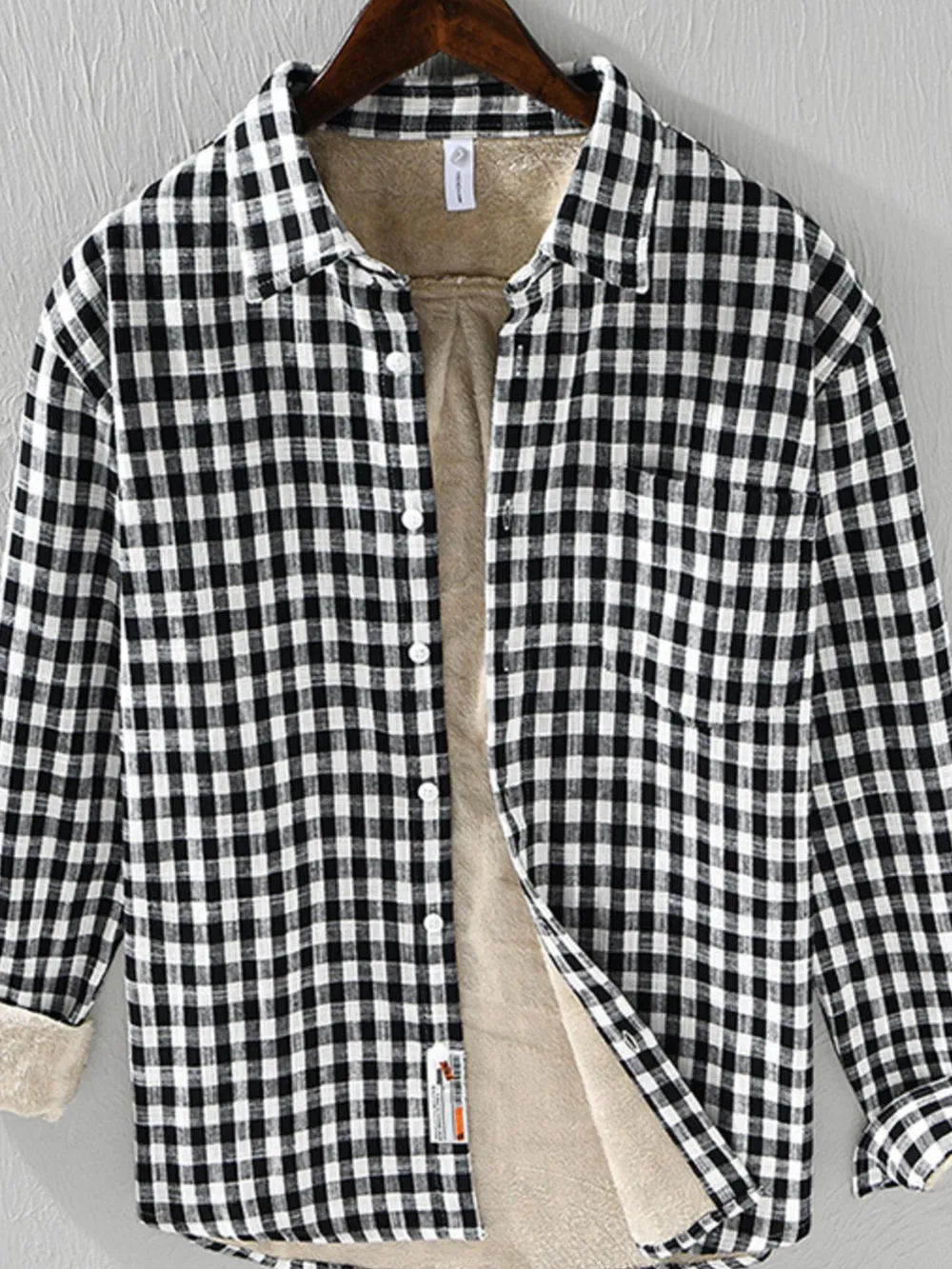 Men's Plus Size Plaid Button-Down Shirt with Contrast Inner Lining, image 4