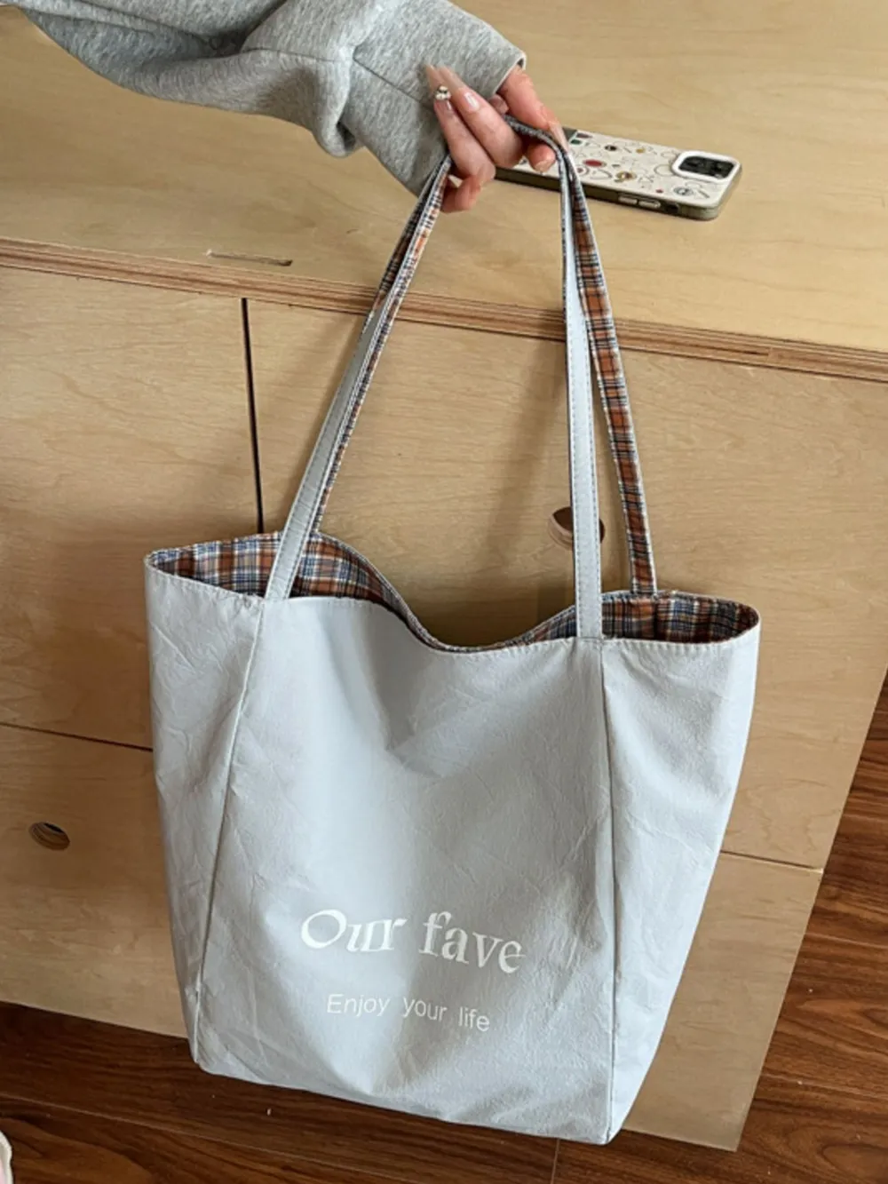Plaid Pattern Tote Bag, image 3