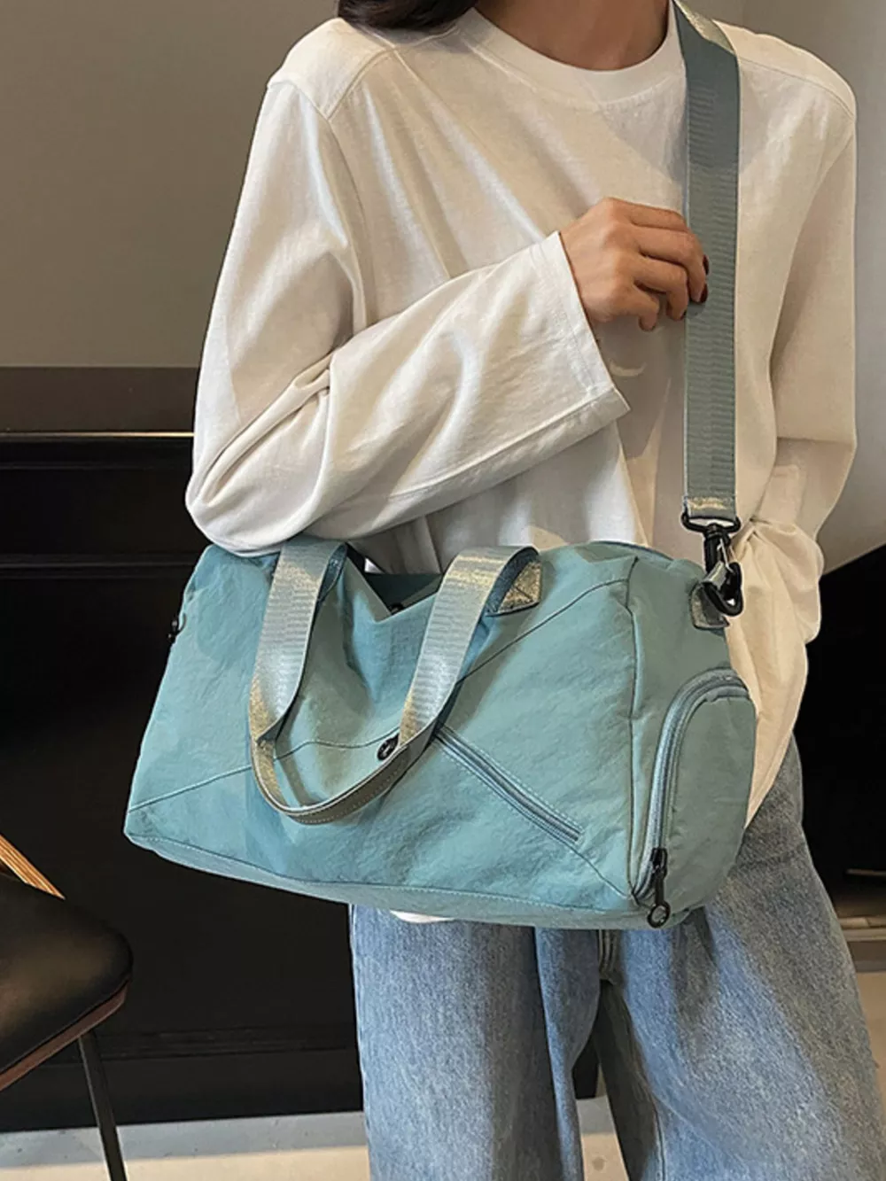 Lightweight Travel Duffel Bag, image 5
