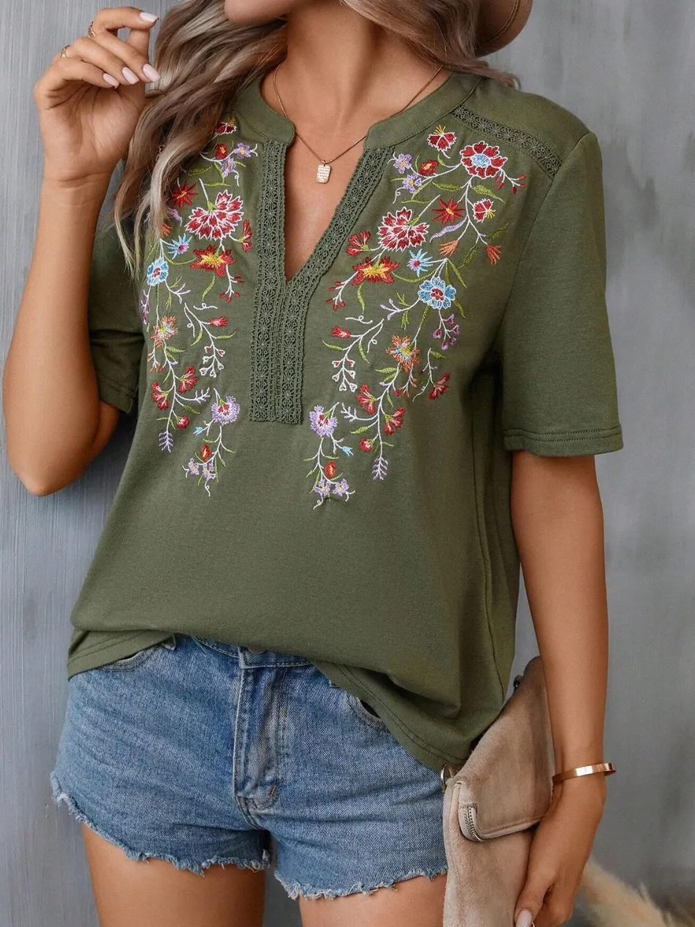Embroidered Notched Short Sleeve T-Shirt, image 17