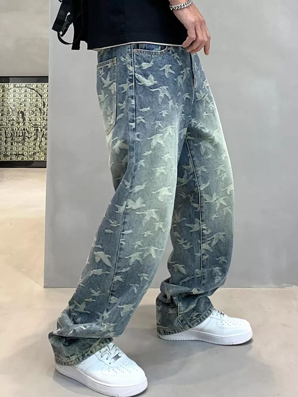 Men's Vintage Bird Print Loose Fit Jeans, image 5