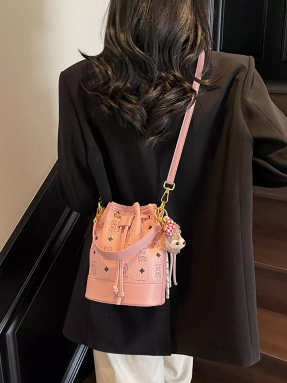 Drawstring Bucket Crossbody Bag, image 7