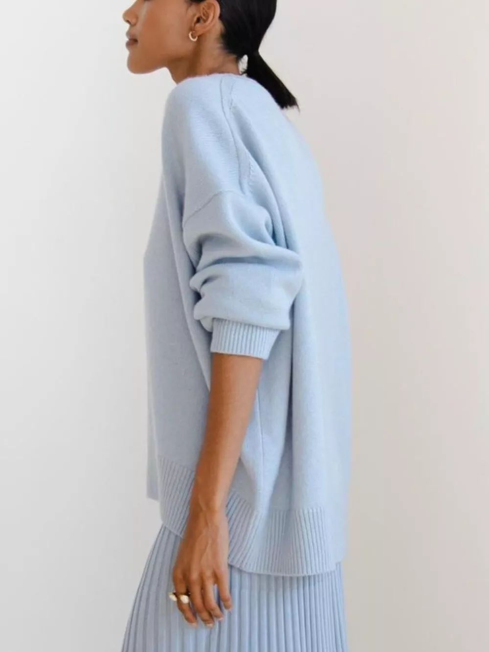 Ribbed Hem Round Neck Sweater, image 11